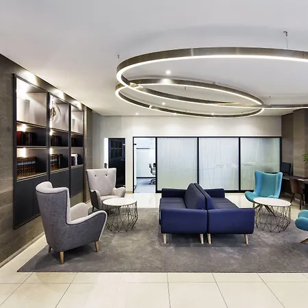 فندق Ibis Styles آكورونيا