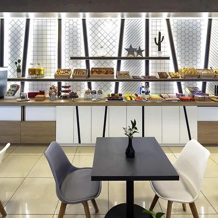 Ibis Styles מלון 4*